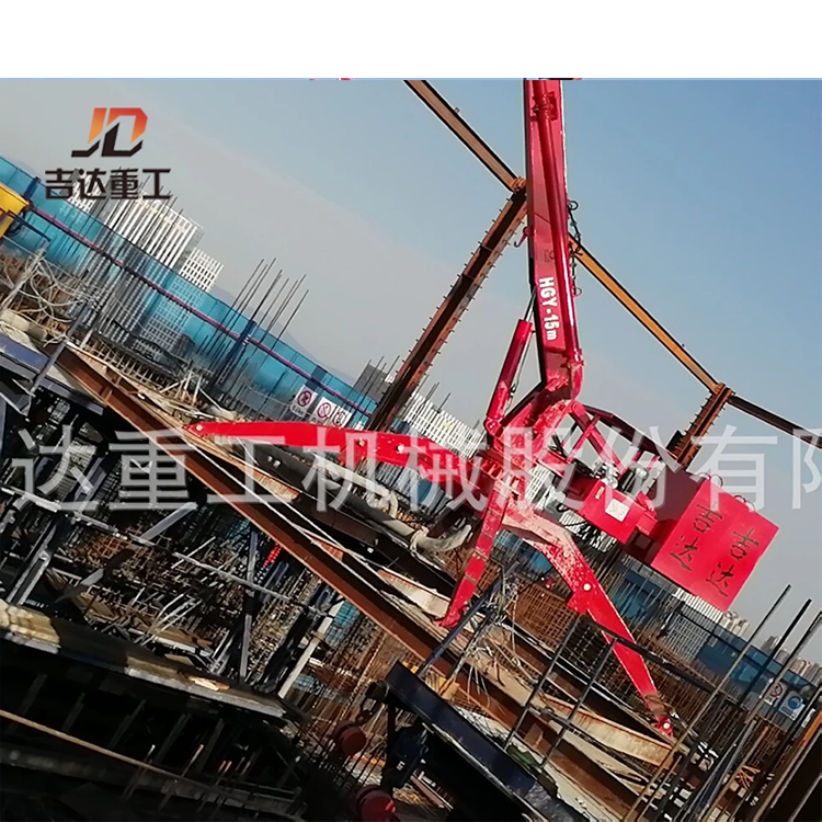 制梁場、爬模布料機05